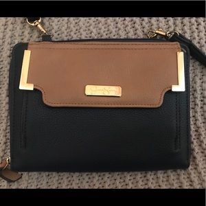 Jessica Simpson Navy and Taupe crossbody purse